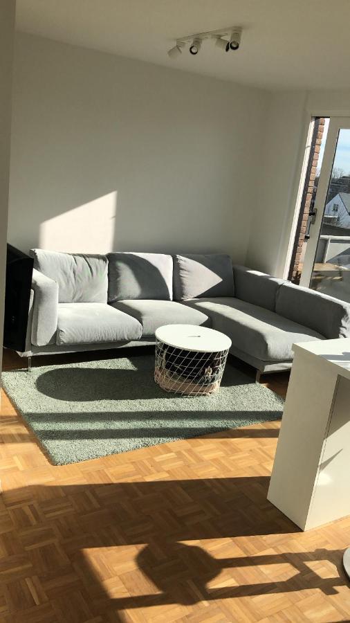 Gezellig 1 Slaapkamer Appartement Nabij Het Stadscentrum Хаселт Екстериор снимка